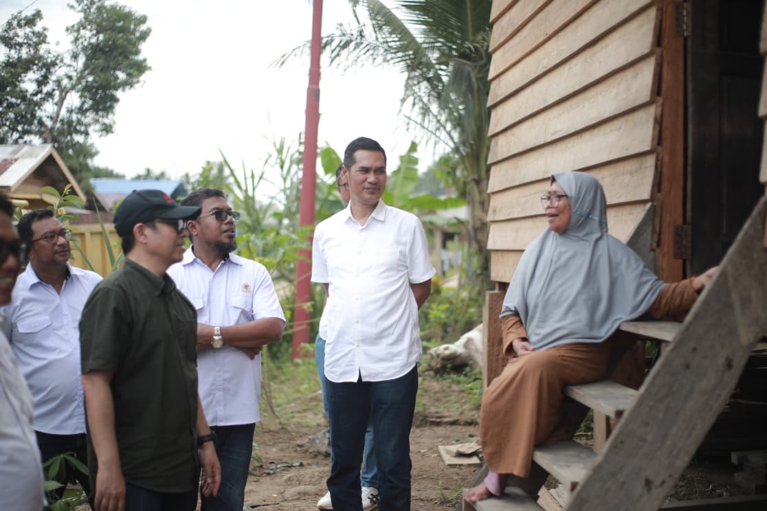KAGAMA Serahkan 26 Huntara untuk Korban Bencana di Pedalaman Aceh Tamiang