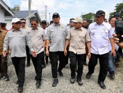 Wagub Aceh dan Komisi VI DPR RI Tinjau Huntara di Aceh Tamiang, BUMN Karya Diminta Percepat Rehabilitasi
