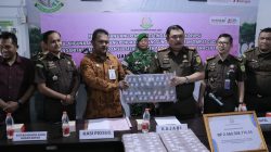 Kejari Banda Aceh Setor Rp2,56 Miliar Uang Pengganti Korupsi Pengadaan Wastafel ke Kas Negara