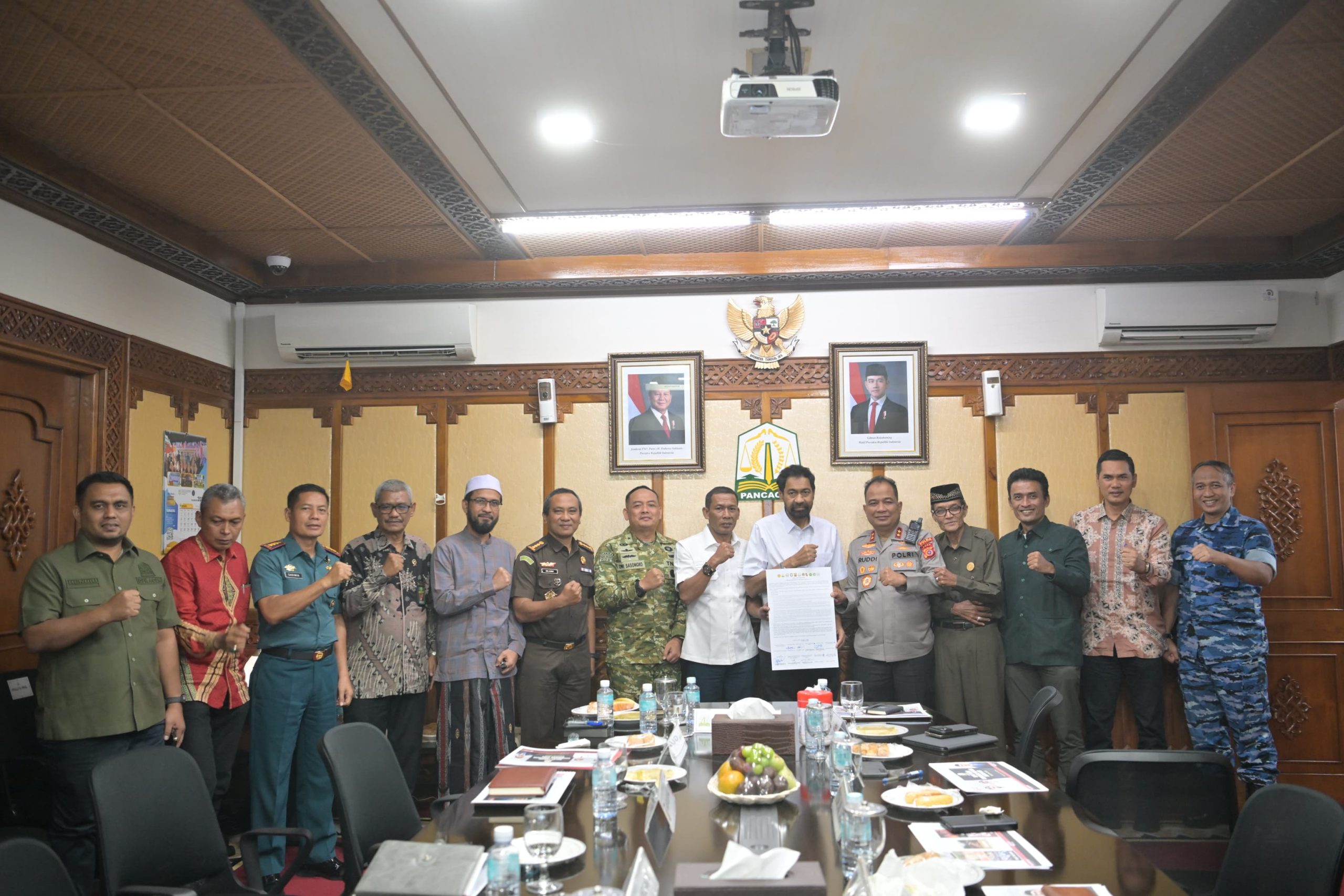 Sebaran LGBT di Aceh Jadi Sorotan, Mualem Minta Upaya Pencegahan Diperkuat
