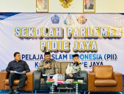 Haji Uma Isi Kuliah Umum Sekolah Parlemen PII, Ajak Generasi Muda Wujudkan Aceh Emas