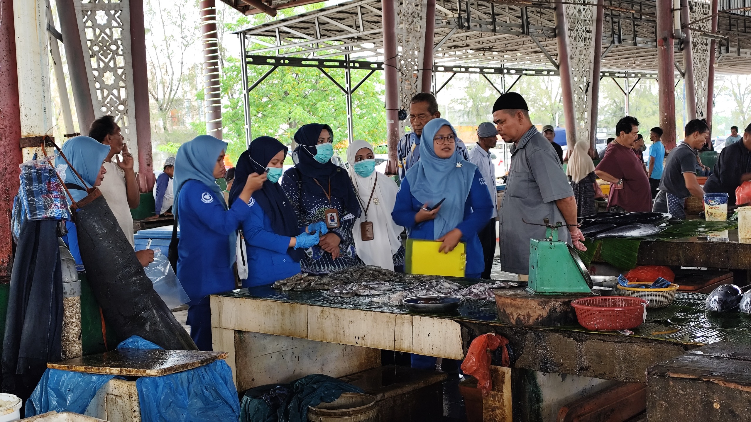 Sinergi Jaga Keamanan Pangan, BBPOM Aceh dan BPPMHKP Perkuat Pengawasan di Pasar