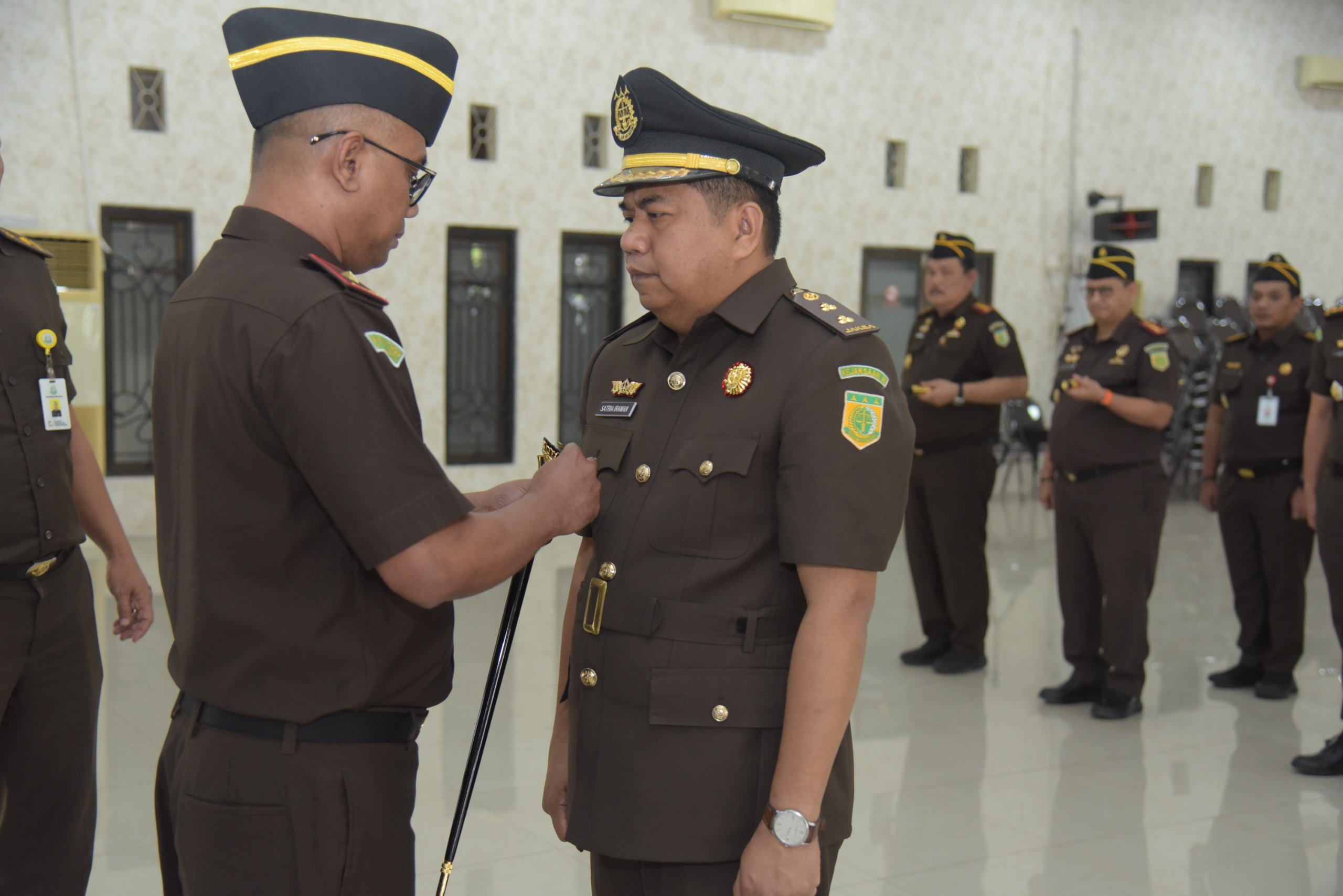 Satria Irawan Resmi Jabat Asisten Intelijen Kejati Aceh, Diminta Perkuat Penegakan Hukum Satria Irawan Resmi Jabat Asisten Intelijen Kejati Aceh, Diminta Perkuat Penegakan Hukum