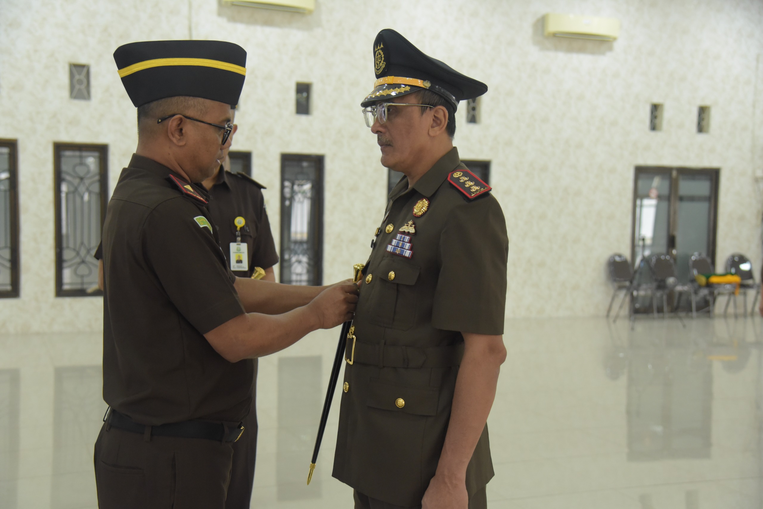Kajati Aceh Lantik Rajendra Dharmalinga sebagai Kajari Pidie Kajati Aceh Lantik Rajendra Dharmalinga sebagai Kajari Pidie