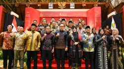 Illiza Dikukuhkan sebagai Koordinator FKKA, Dorong Sinergi dan Harmonisasi Antardaerah Illiza Dikukuhkan sebagai Koordinator FKKA, Dorong Sinergi dan Harmonisasi Antardaerah