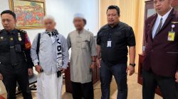 Hendak Umrah, Terpidana Korupsi Tembakau Bener Meriah Ditangkap di Kualanamu Hendak Umrah, Terpidana Korupsi Tembakau Bener Meriah Ditangkap di Kualanamu
