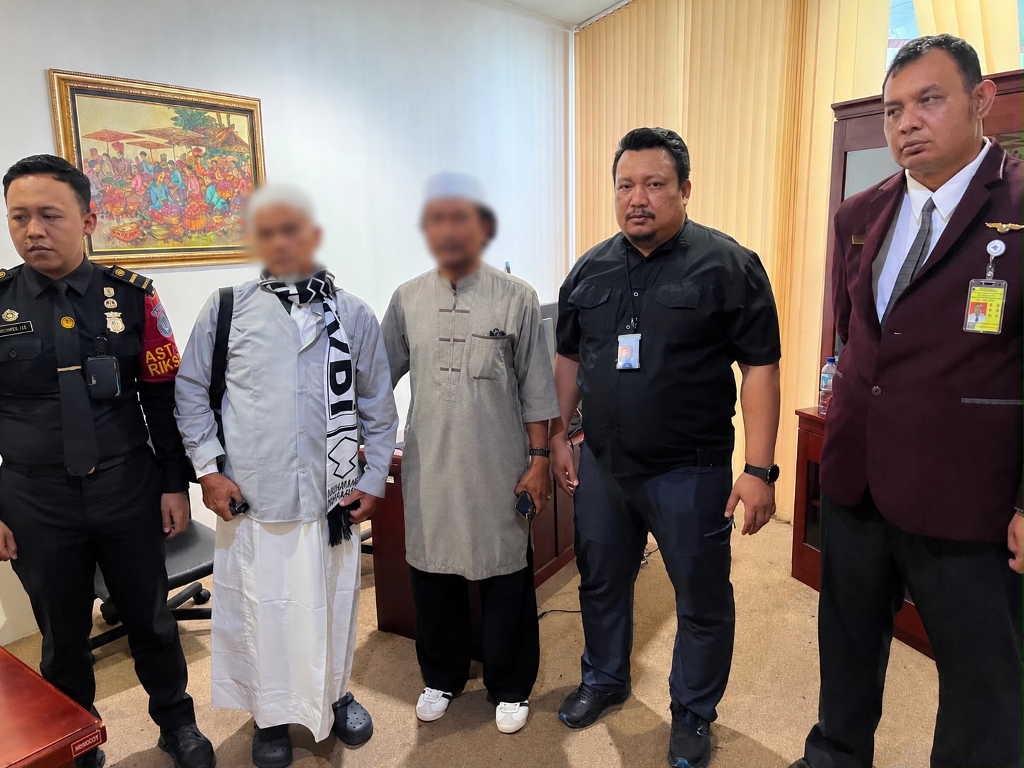 Hendak Umrah, Terpidana Korupsi Tembakau Bener Meriah Ditangkap di Kualanamu