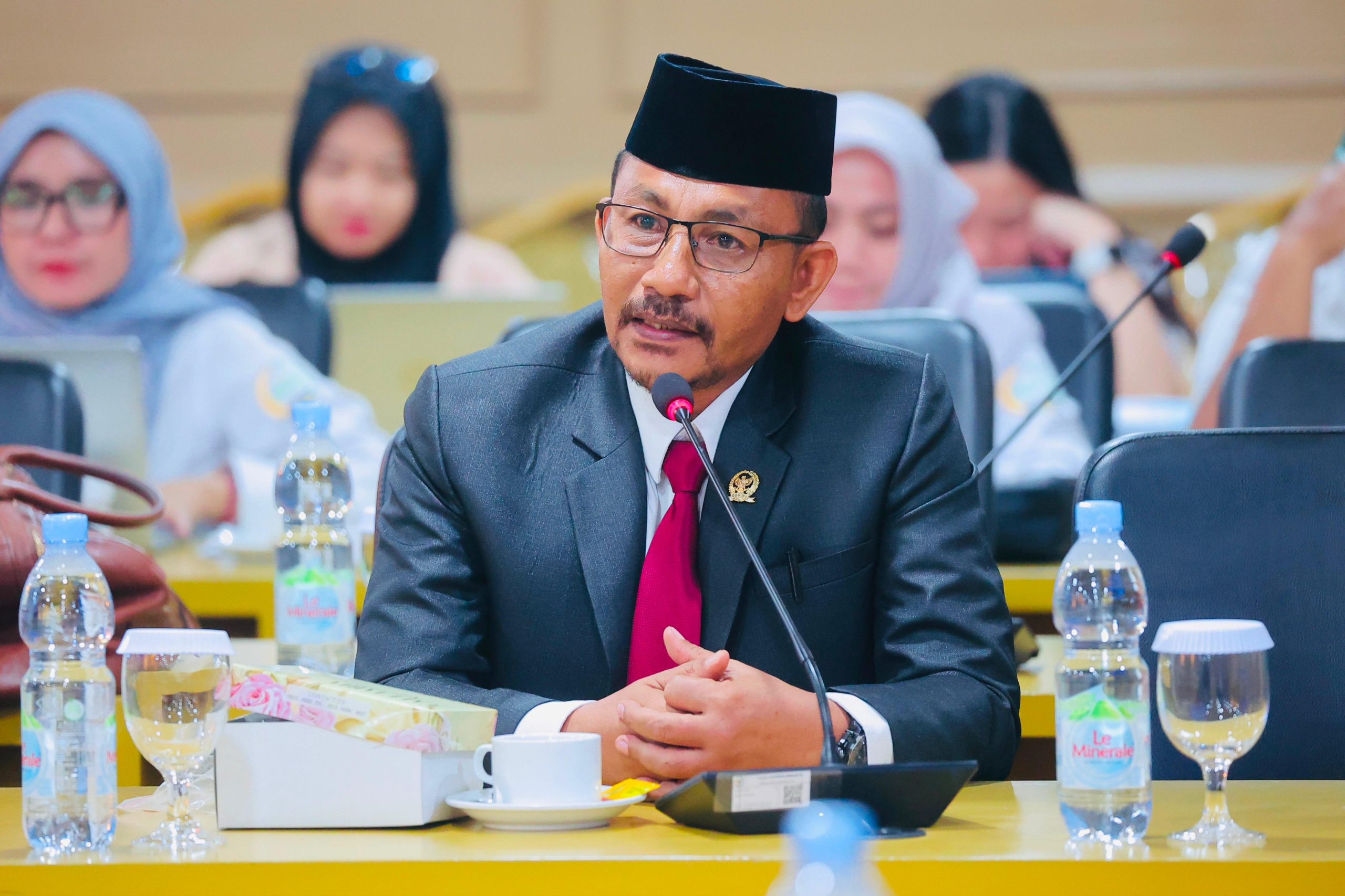 Haji Uma Soroti RUU Migas: Jangan Sampai Kewenangan BPMA Tergerus Haji Uma Soroti RUU Migas: Jangan Sampai Kewenangan BPMA Tergerus
