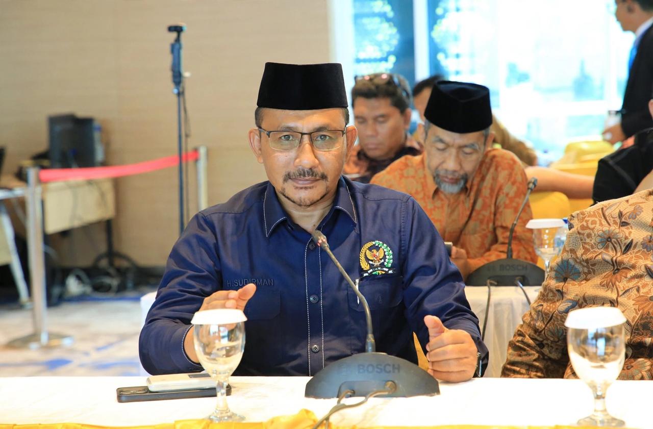 Haji Uma Minta Kematian Taruna Poltekpel Malahayati Diusut, Dugaan Kekerasan dan Kelalaian Ditelusuri Haji Uma Minta Kematian Taruna Poltekpel Malahayati Diusut, Dugaan Kekerasan dan Kelalaian Ditelusuri
