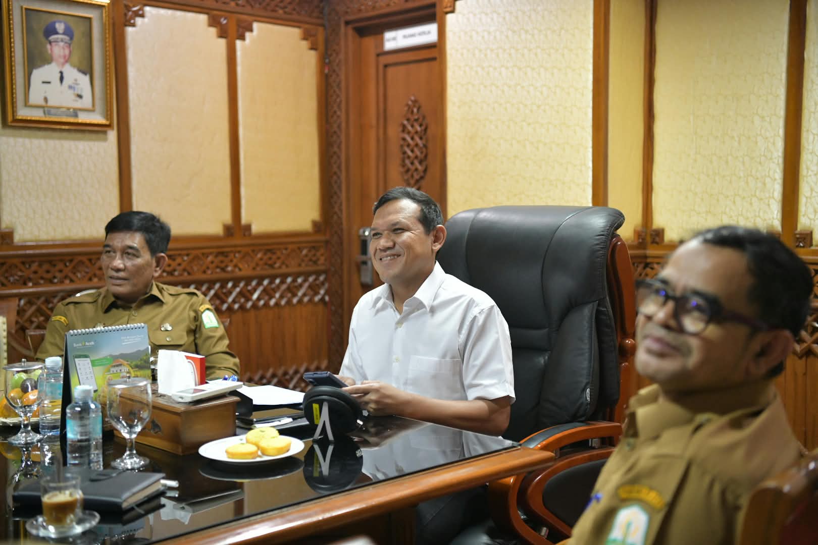 Wagub Fadhlullah Dorong Keterwakilan Forkopimda Aceh dalam Desk Koordinasi Wagub Fadhlullah Dorong Keterwakilan Forkopimda Aceh dalam Desk Koordinasi