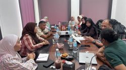 FGD FISIP USK Bahas Partisipasi dan Tantangan Wartawan Perempuan di Aceh FGD FISIP USK Bahas Partisipasi dan Tantangan Wartawan Perempuan di Aceh