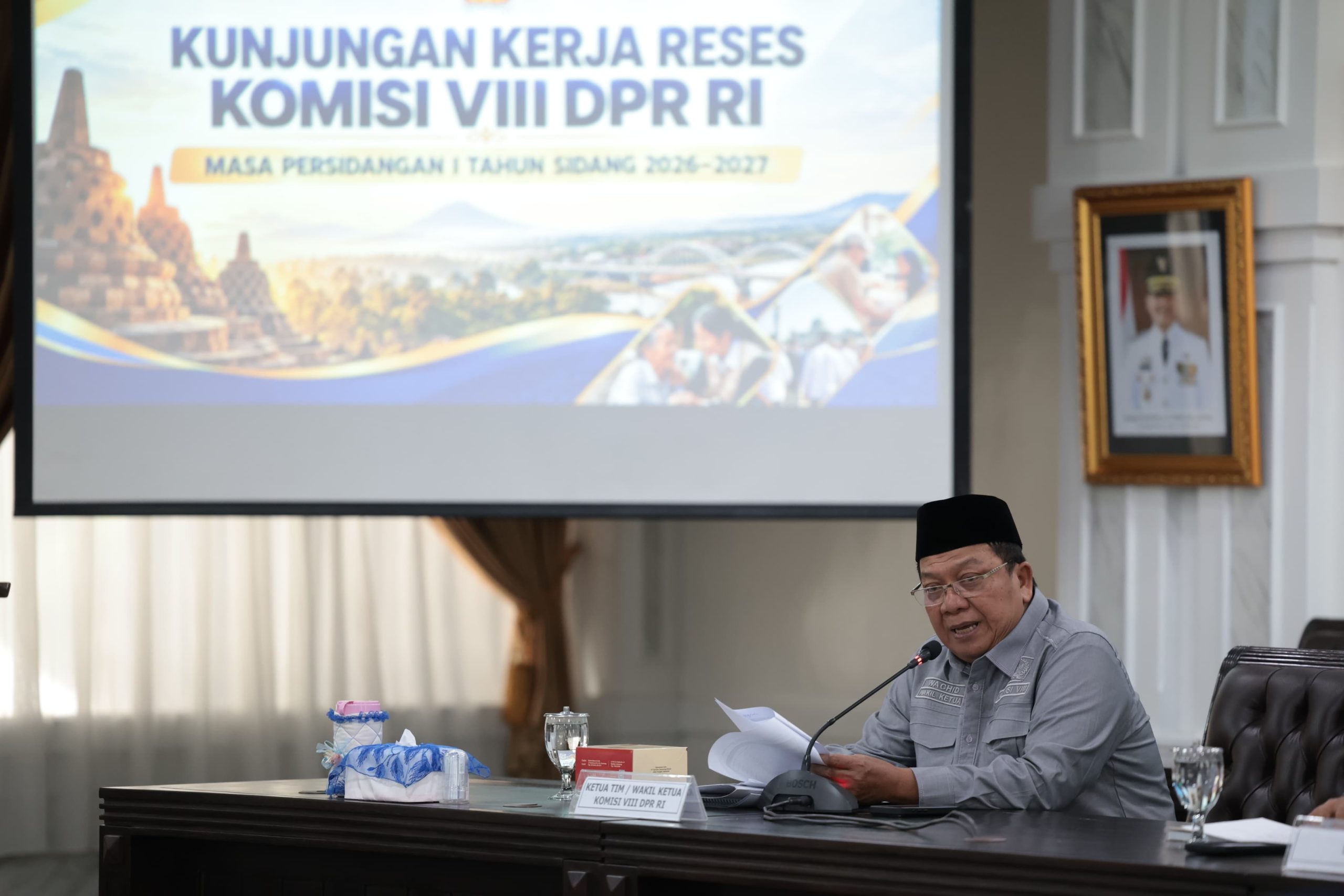 Guru Agama Sudah Mengabdi Puluhan Tahun, Gajinya Hanya 300ribu Per Bulan
