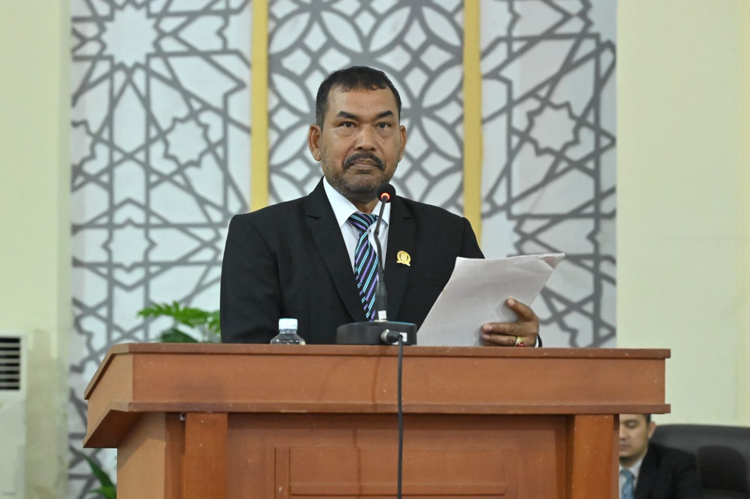 Zulkasmi Soroti Persyaratan Desil untuk Bantuan Modal Usaha Baitul Mal Banda Aceh Zulkasmi Soroti Persyaratan Desil untuk Bantuan Modal Usaha Baitul Mal Banda Aceh