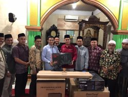 Irwansyah Advokasi Bantuan Fasilitas untuk Delapan Masjid di Banda Aceh